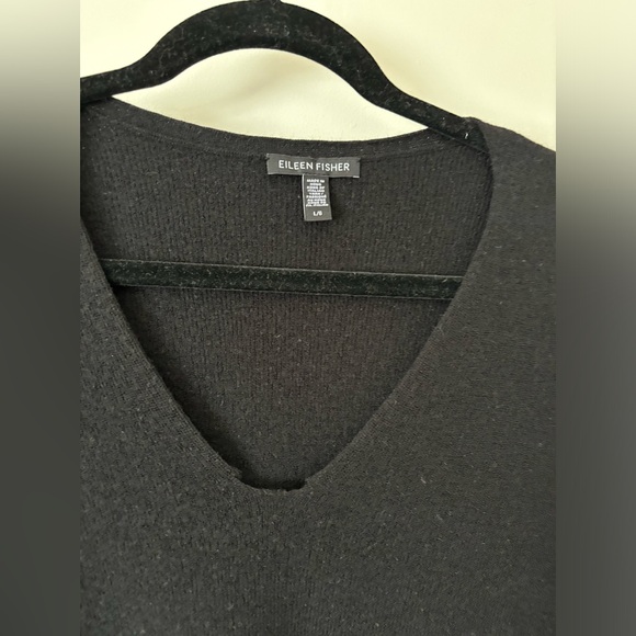 Eileen Fisher Merino wool jersey V-neck - Picture 4 of 5